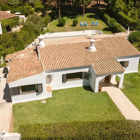 Laura - Vilamoura